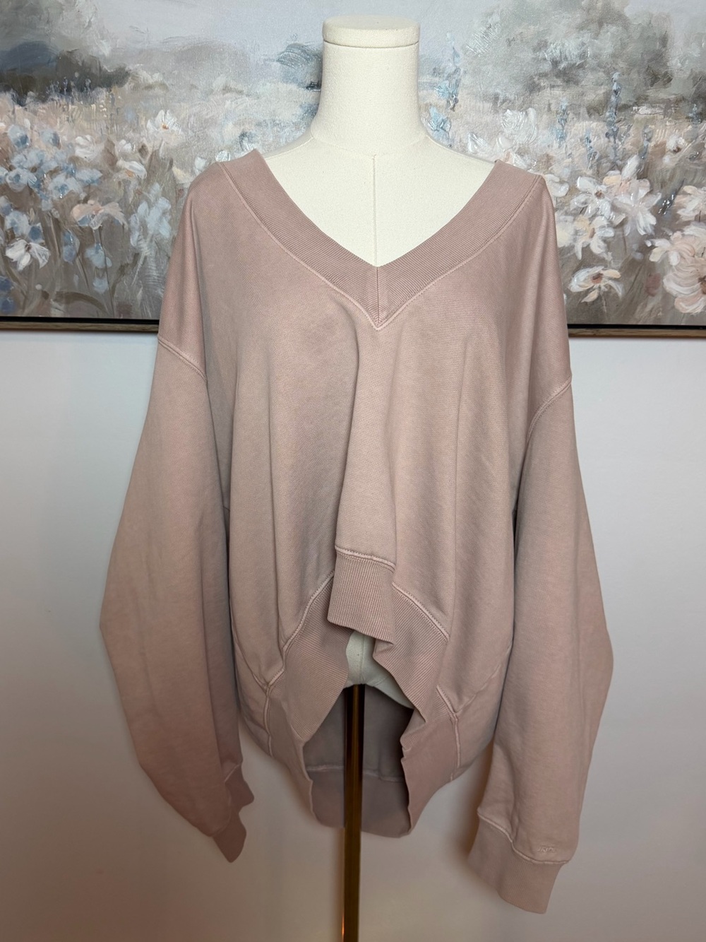 SKIMS Boyfriend Fleece V Neck Pullover in Light Fawn Size Medium NWT
